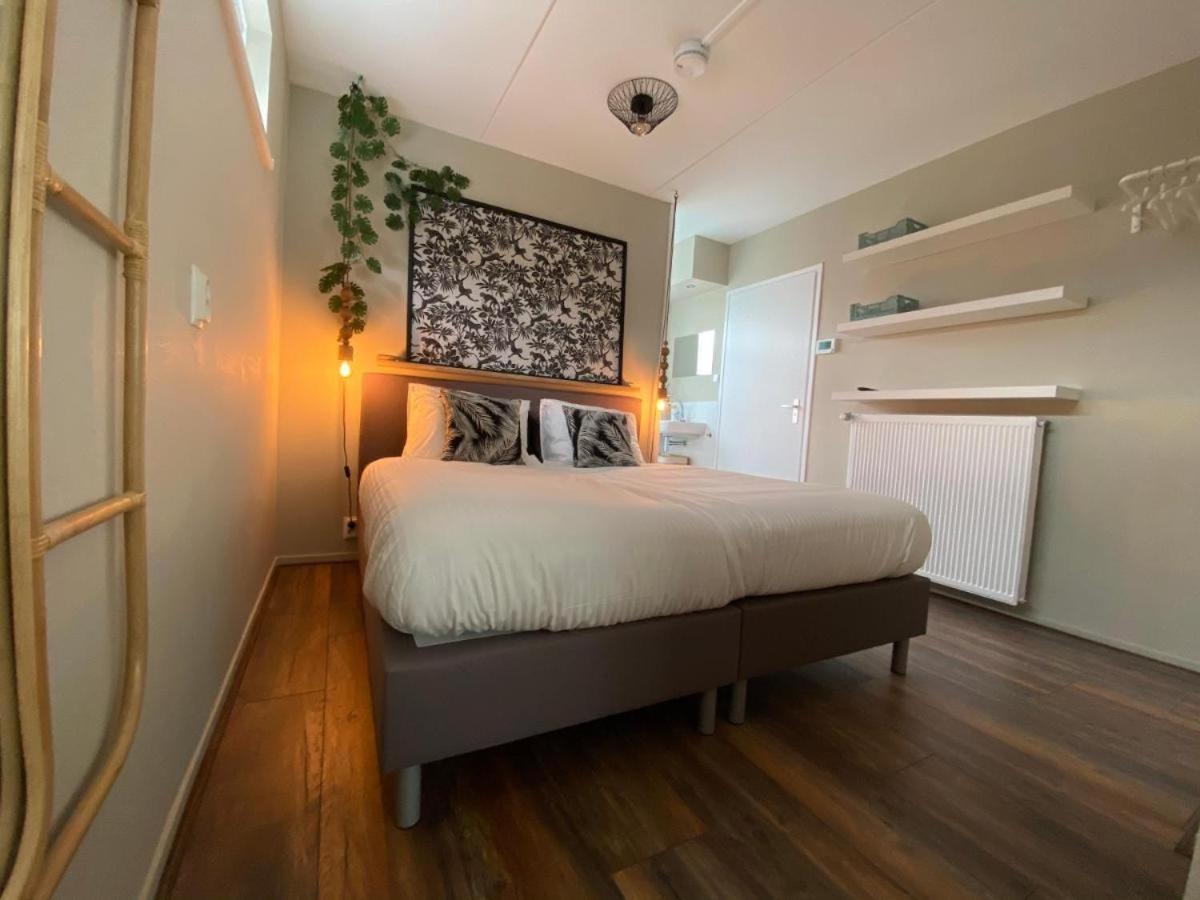 Hakuna Matata - 4P Apartment Groningen Center ภายนอก รูปภาพ