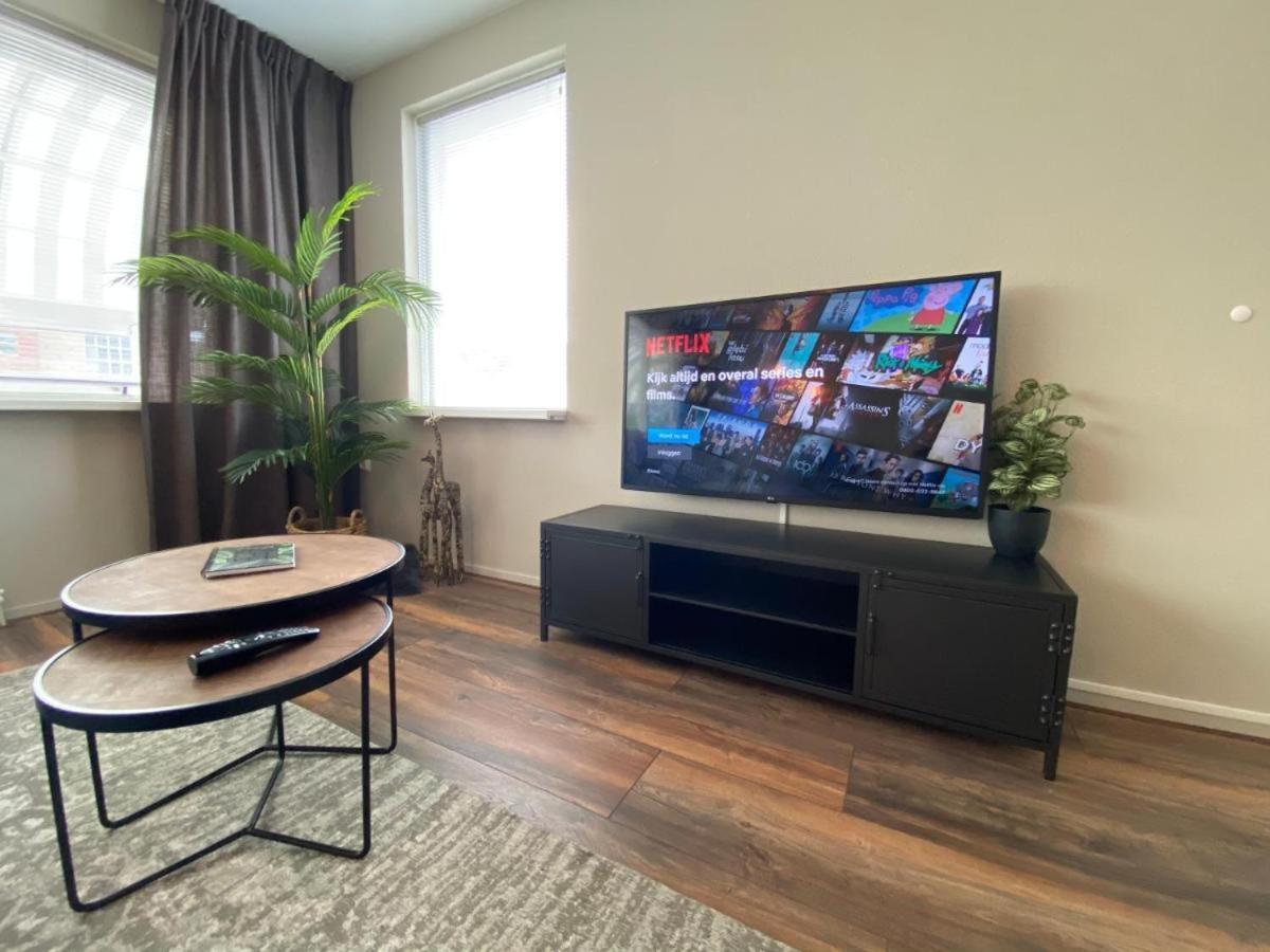 Hakuna Matata - 4P Apartment Groningen Center ภายนอก รูปภาพ