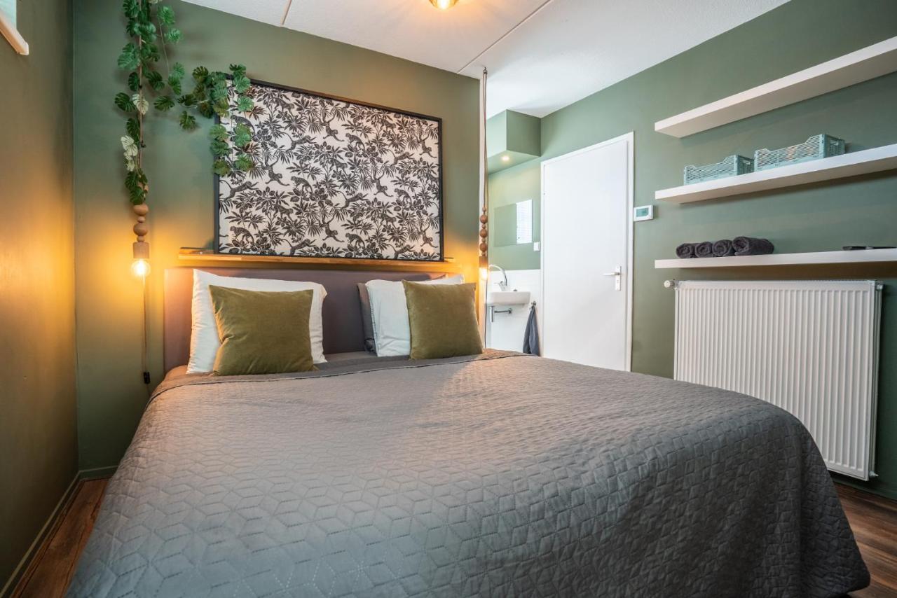 Hakuna Matata - 4P Apartment Groningen Center ภายนอก รูปภาพ