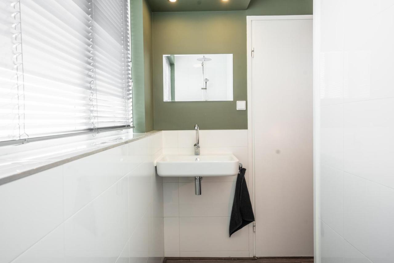 Hakuna Matata - 4P Apartment Groningen Center ภายนอก รูปภาพ