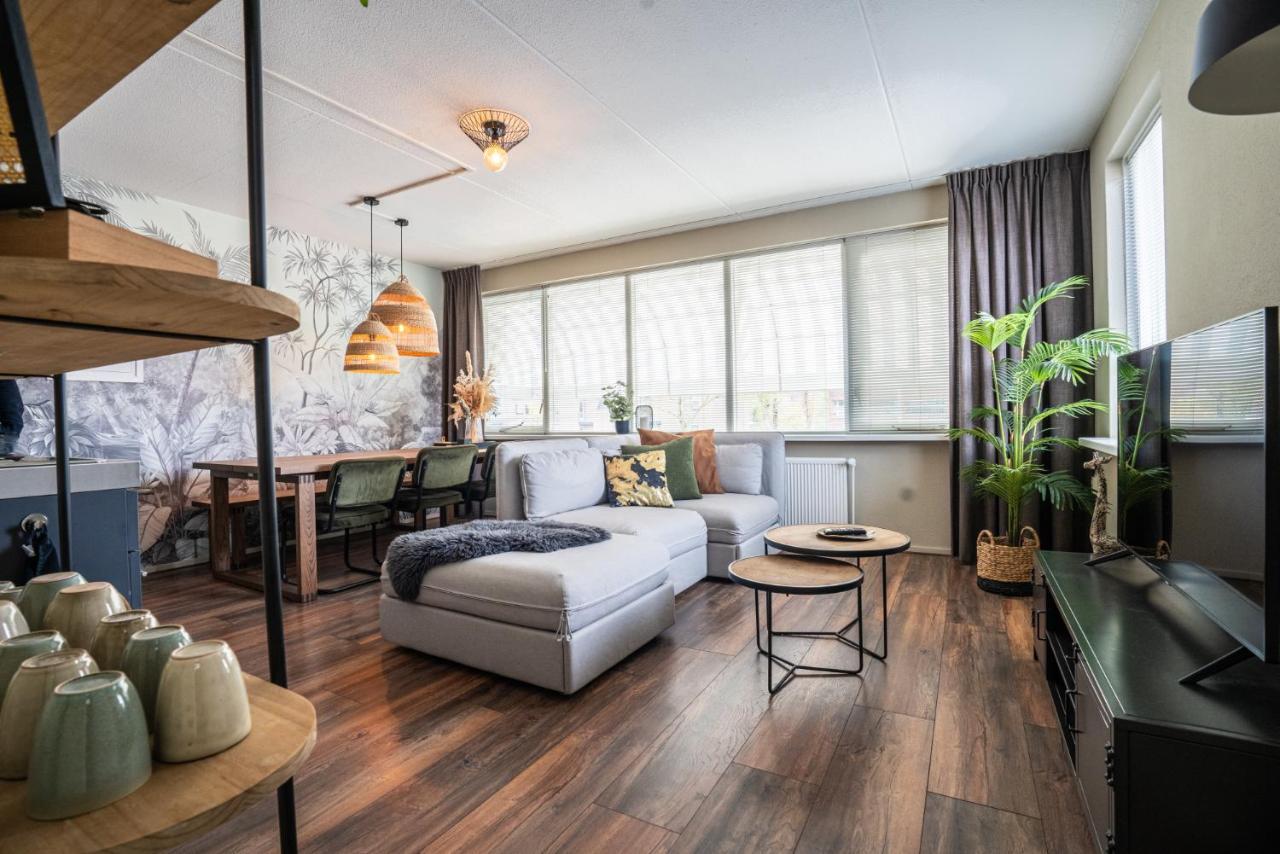 Hakuna Matata - 4P Apartment Groningen Center ภายนอก รูปภาพ